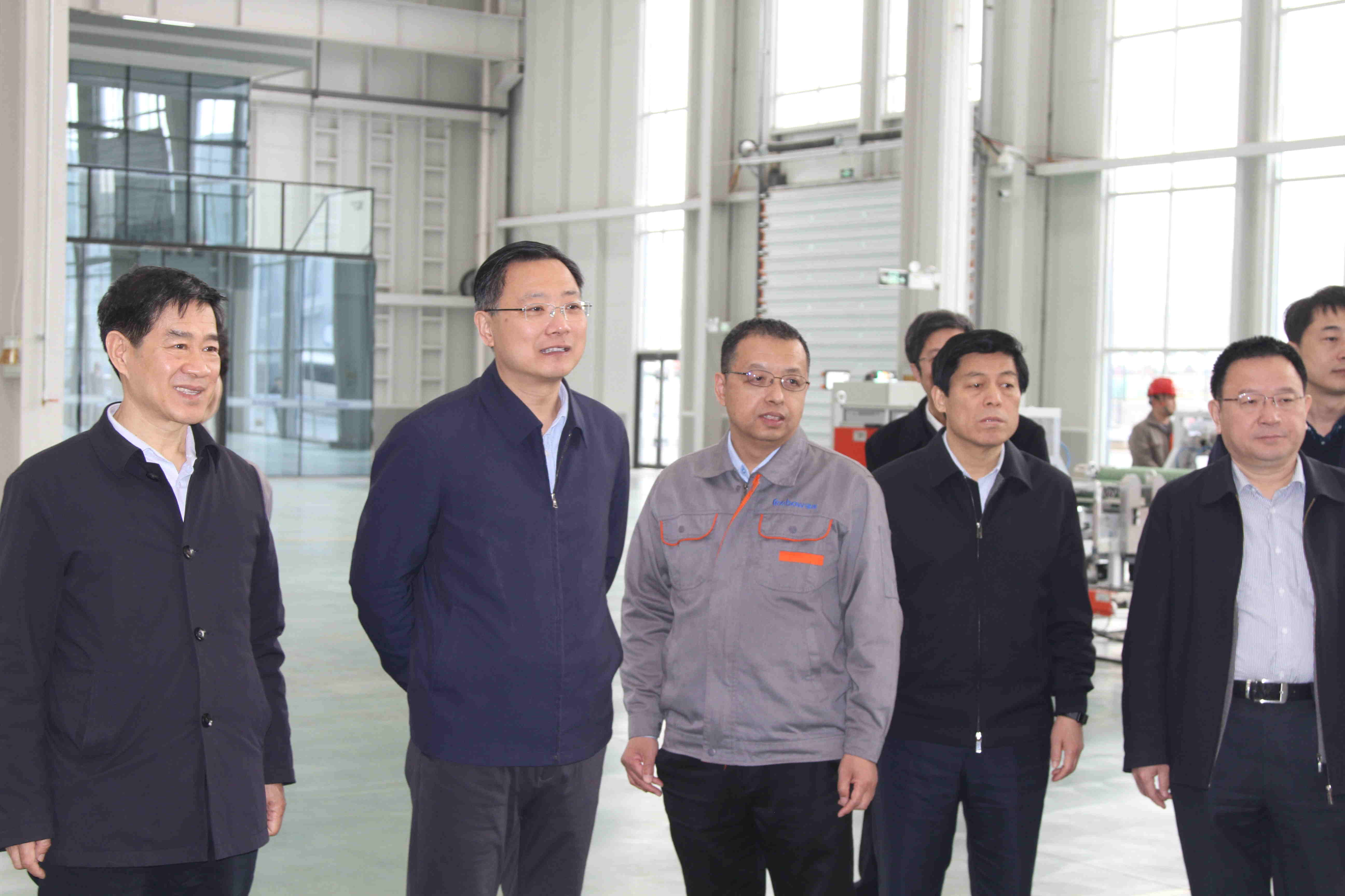 马晓磊市长深入瑞邦走访调研(图2) 马晓磊市长深入瑞邦走访调研(图2)